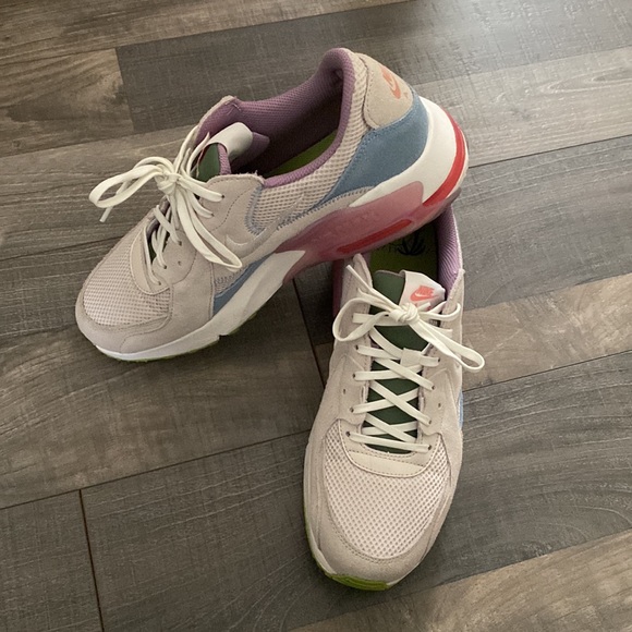 Colorful Nike air sneakers size 11 - Picture 2 of 5